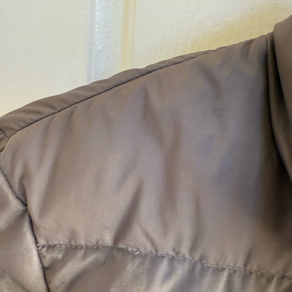 Uniqlo Brown/Gray Puffer Jacket Small - Picture 3 of 3